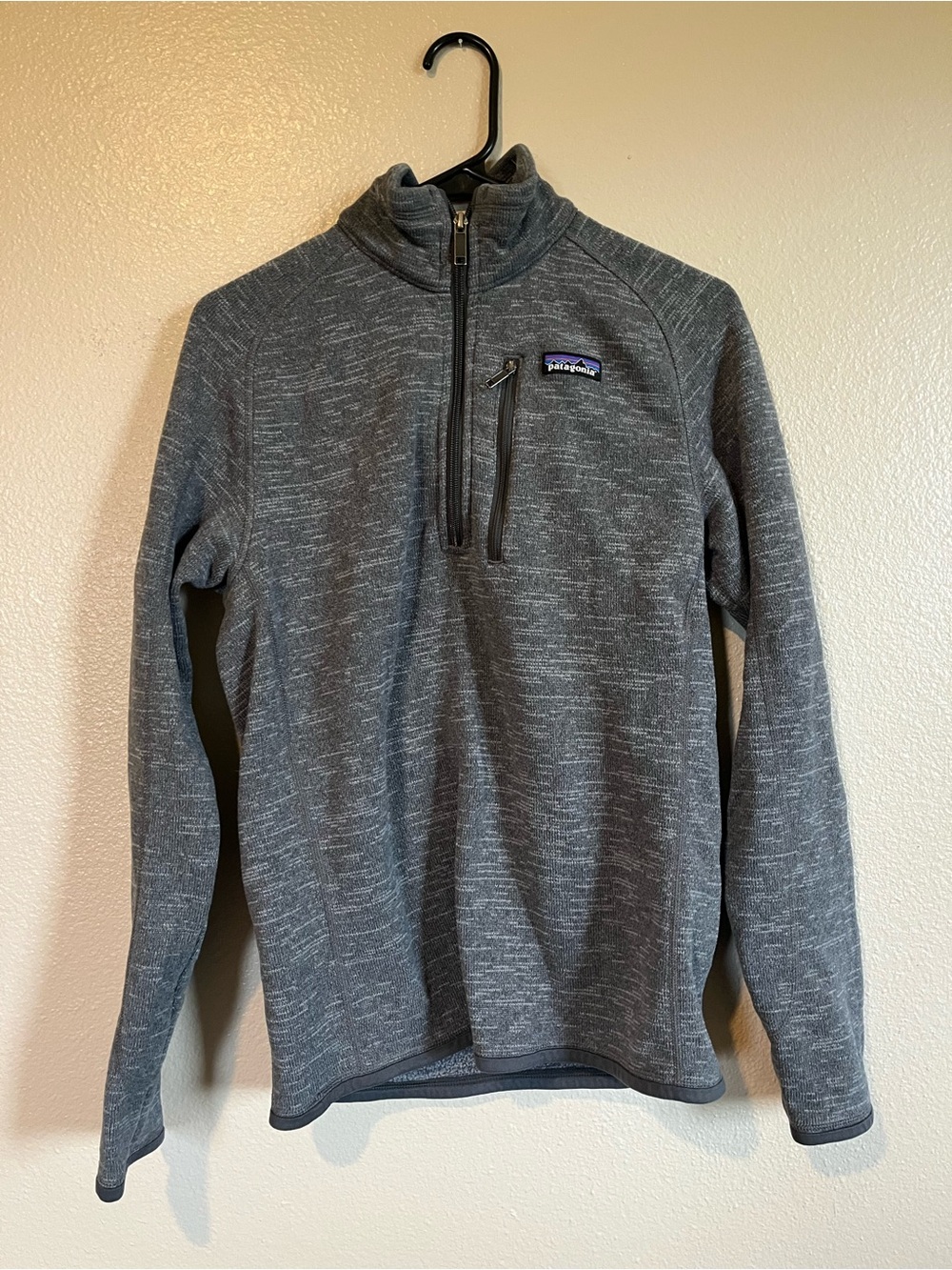 Patagonia Charcoal Heather 1/4 Zip